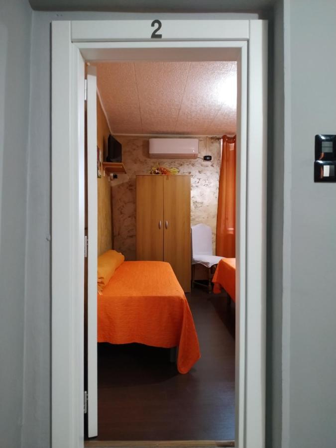 B&B Arena Fagnano Castello Exterior foto